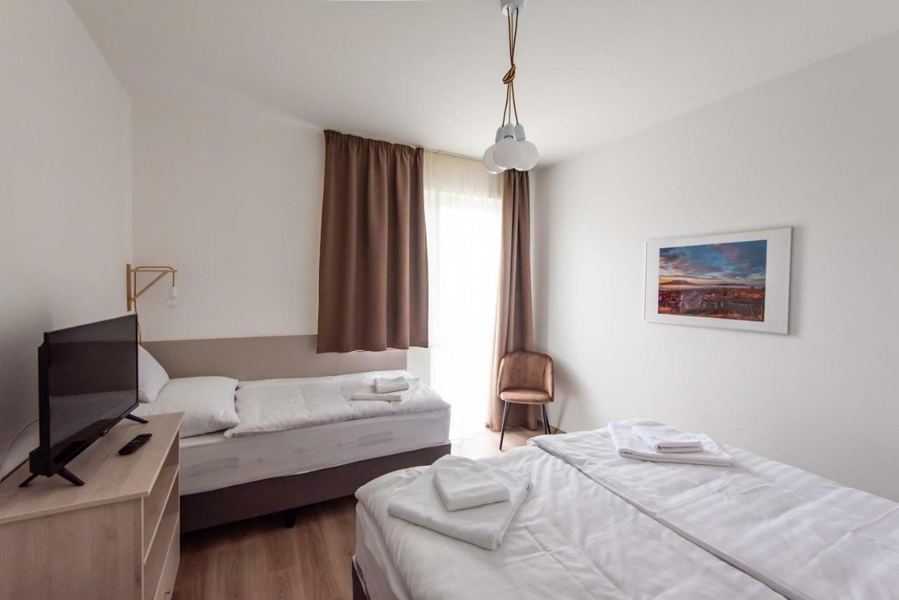Magaspart Panzio Balatonfoldvar Exterior photo